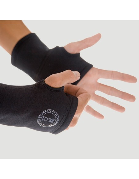 Fourth Element Xerotherm Wrist Warmer 2